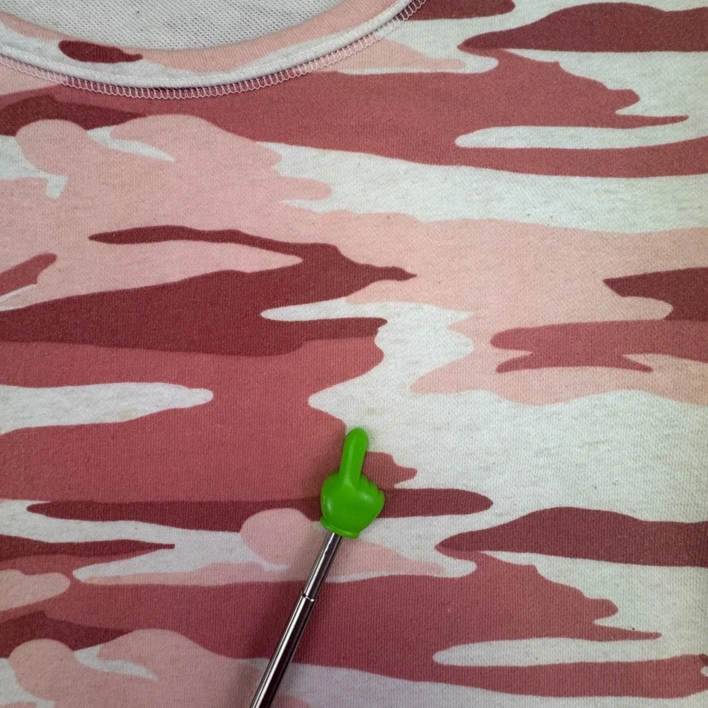 T By Talbots Sweater Women's Size XL Pink Camo Fleece Long Sleeve‎ Crew Neck - Picture 5 of 8